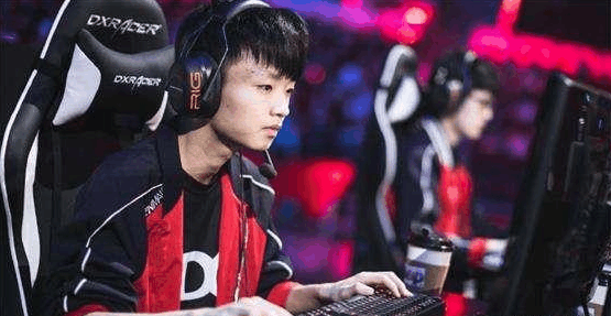 块覆盖所有 块覆盖所有